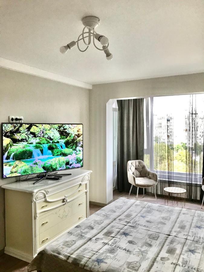 Metro Minska Apartment *